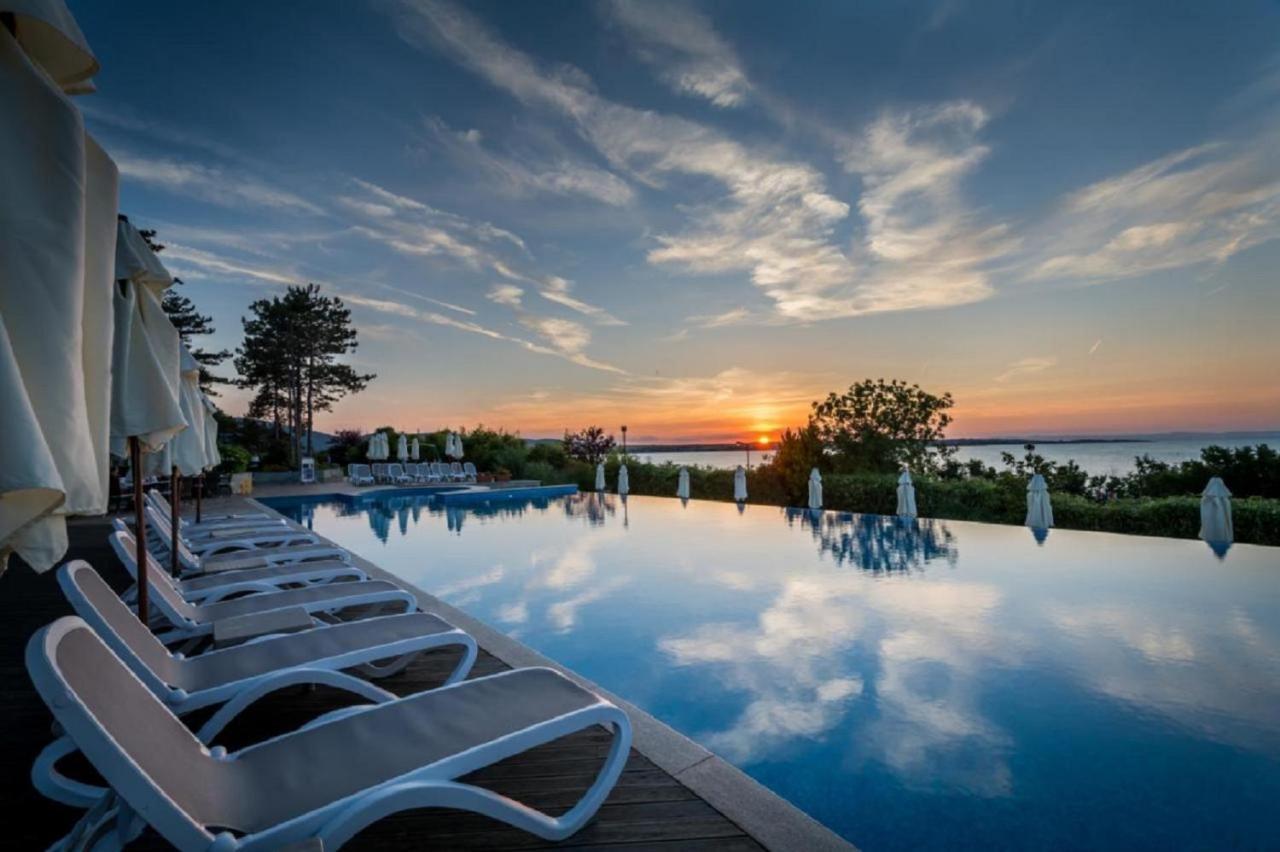 Eve Santa Marina Apartments - Sea, Pools, Relax Sozopol Exteriér fotografie